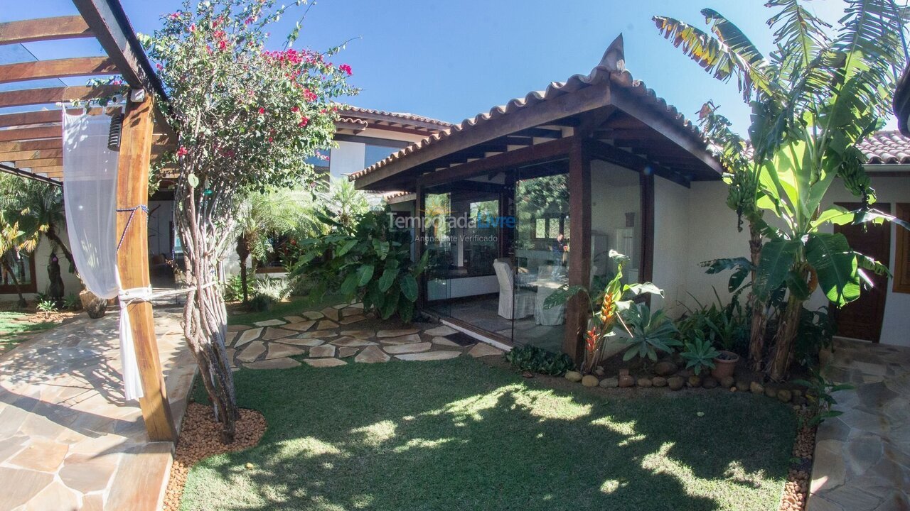 Casa para aluguel de temporada em Armação dos Búzios (Praia da Ferradura)