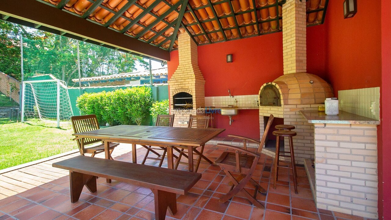 Casa para aluguel de temporada em Armação dos Búzios (Praia dos Ossos)