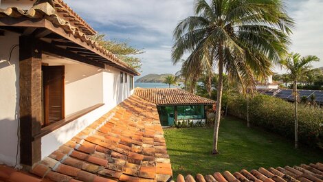 Beira Mar Mansion with Five Suites in Praia da Ferradura - Por...