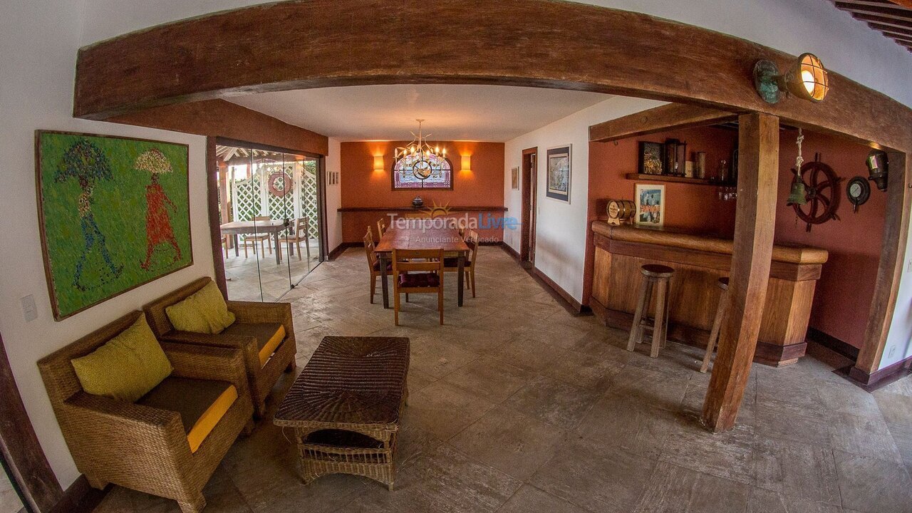 Casa para aluguel de temporada em Armação dos Búzios (Praia da Ferradura)