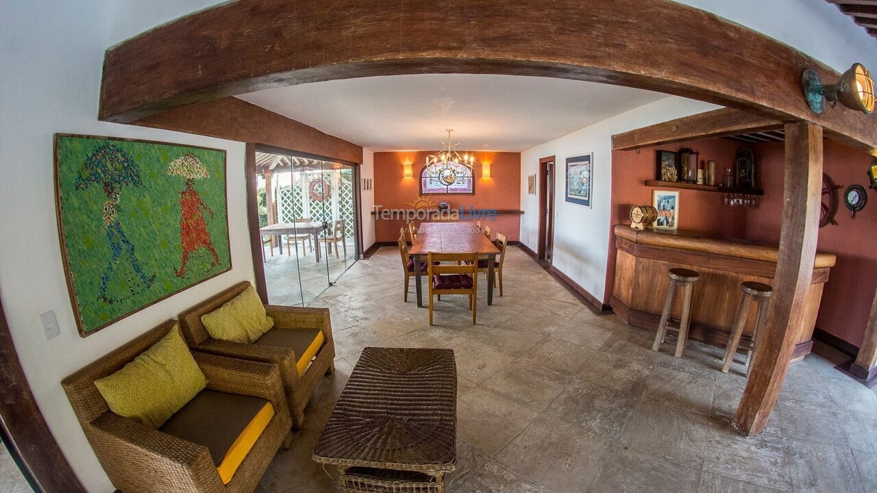 Casa para aluguel de temporada em Armação dos Búzios (Praia da Ferradura)