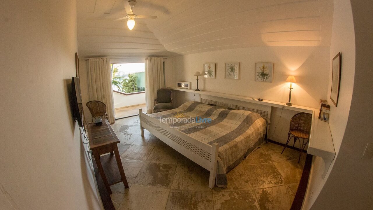 Casa para aluguel de temporada em Armação dos Búzios (Praia da Ferradura)