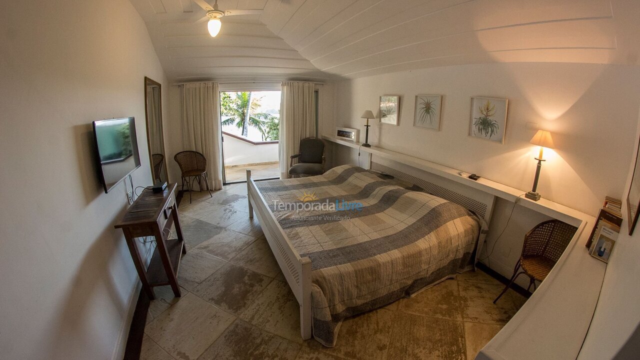 Casa para aluguel de temporada em Armação dos Búzios (Praia da Ferradura)