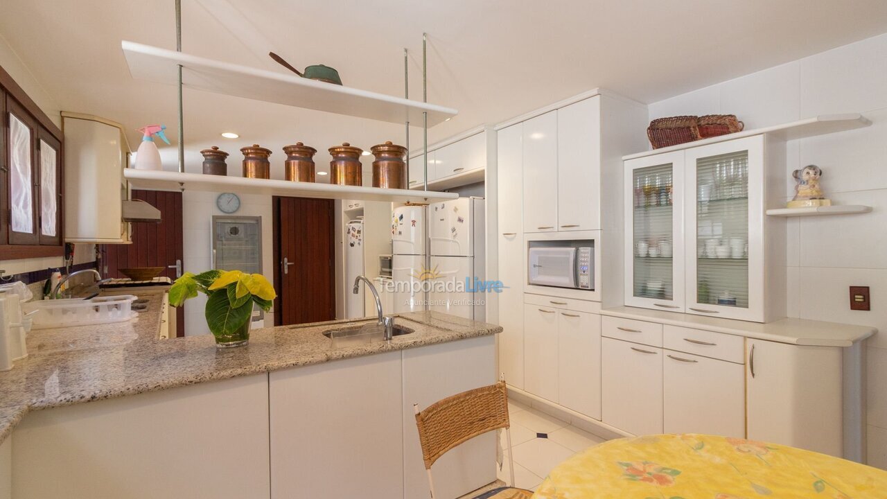 Casa para aluguel de temporada em Armação dos Búzios (Geribá)