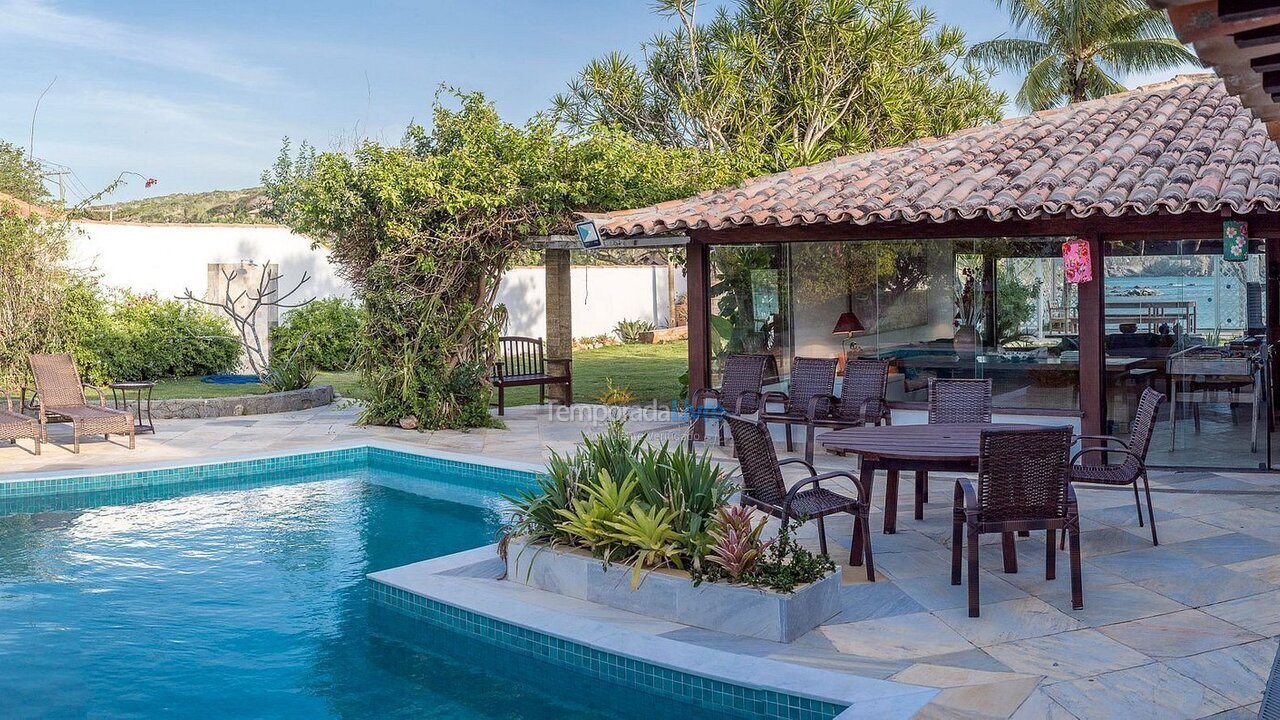 Casa para aluguel de temporada em Armação dos Búzios (Praia da Ferradura)