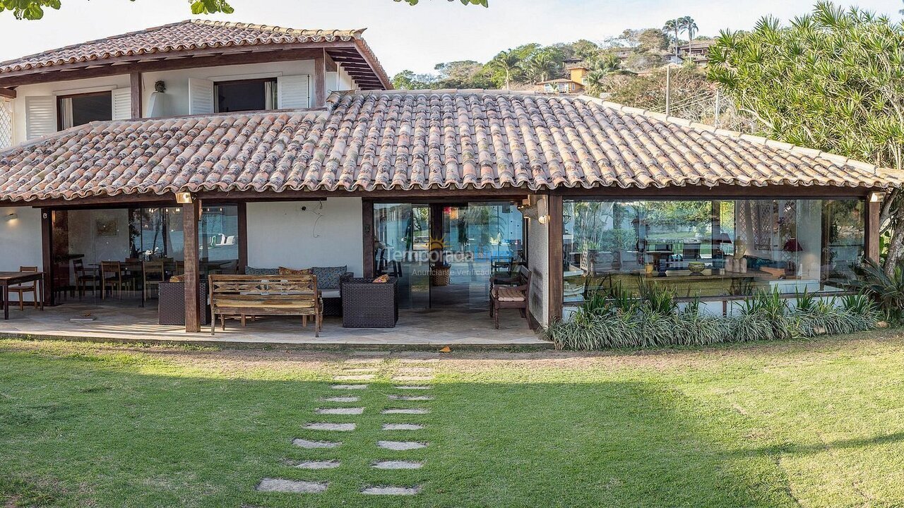 Casa para aluguel de temporada em Armação dos Búzios (Praia da Ferradura)
