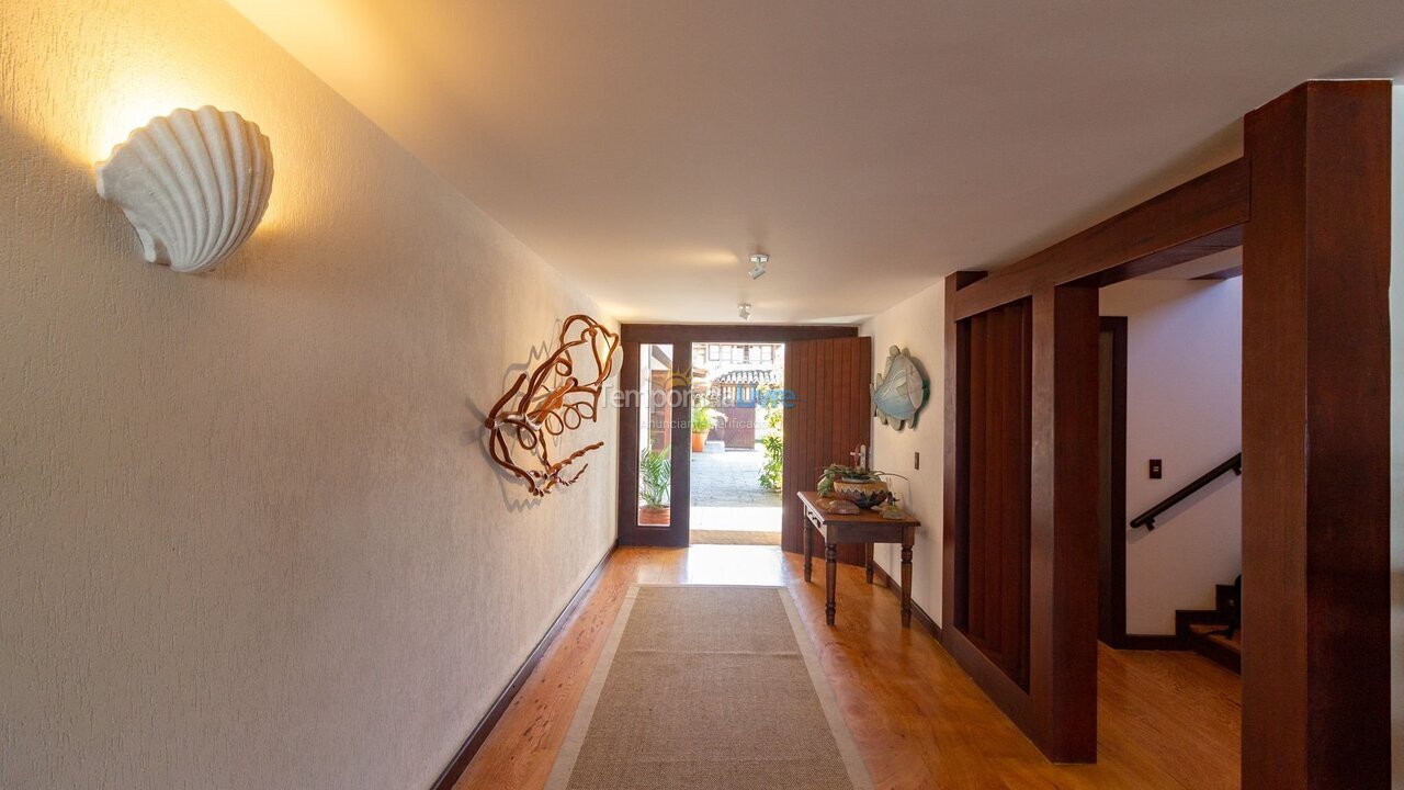 Casa para aluguel de temporada em Armação dos Búzios (Geribá)