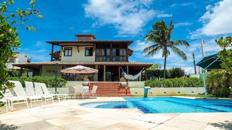 Luxury Mansion in Condominium Guarajuba - BA