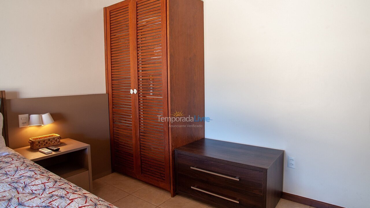 Casa para alquiler de vacaciones em Camaçari (Condomínio Canto do Sol)
