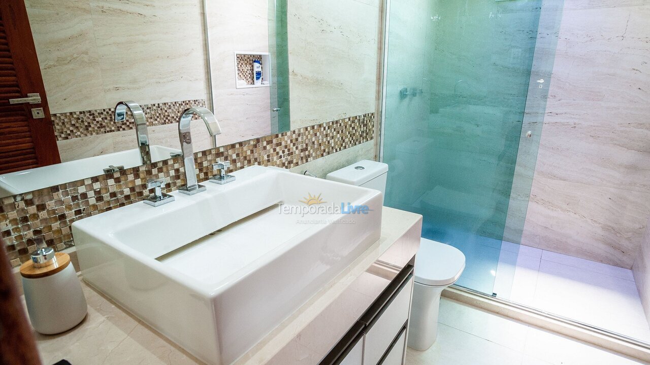 Casa para alquiler de vacaciones em Camaçari (Condomínio Paraíso dos Lagos)