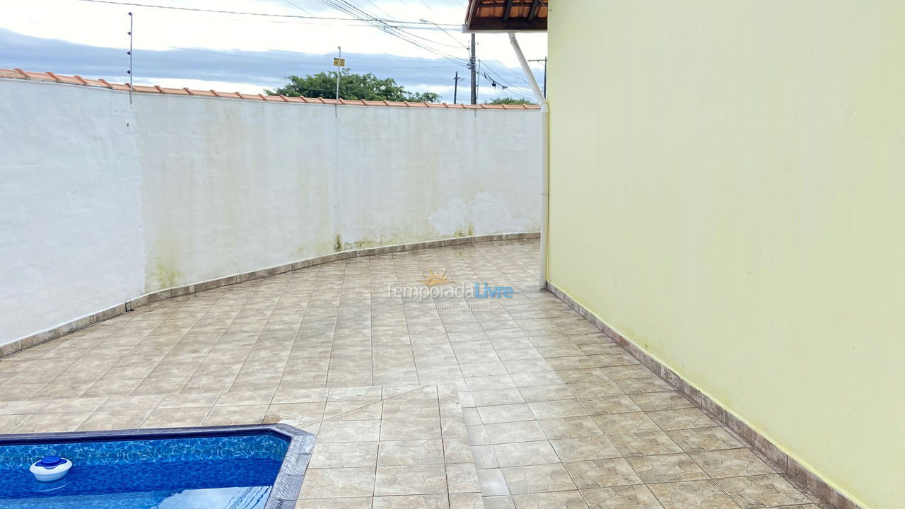 House for vacation rental in Itanhaém (Balneário Gaivotas)