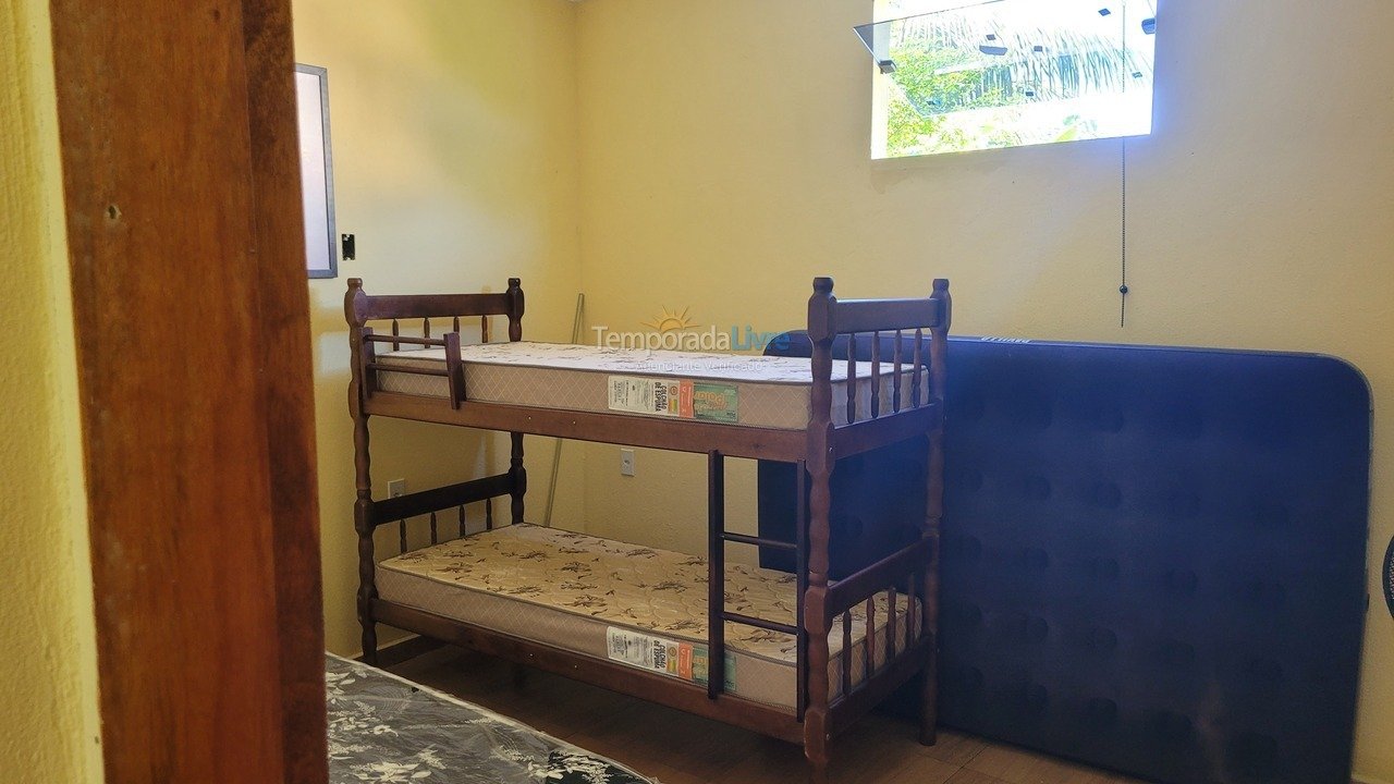 Casa para aluguel de temporada em Arraial do Cabo (Monte Alto)