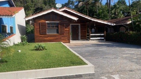 House for rent in Bertioga - Condominio Morada da Praia