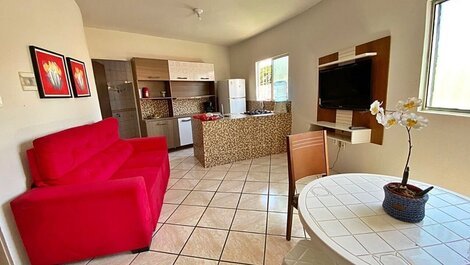 Spacious and complete apartment close to the beach