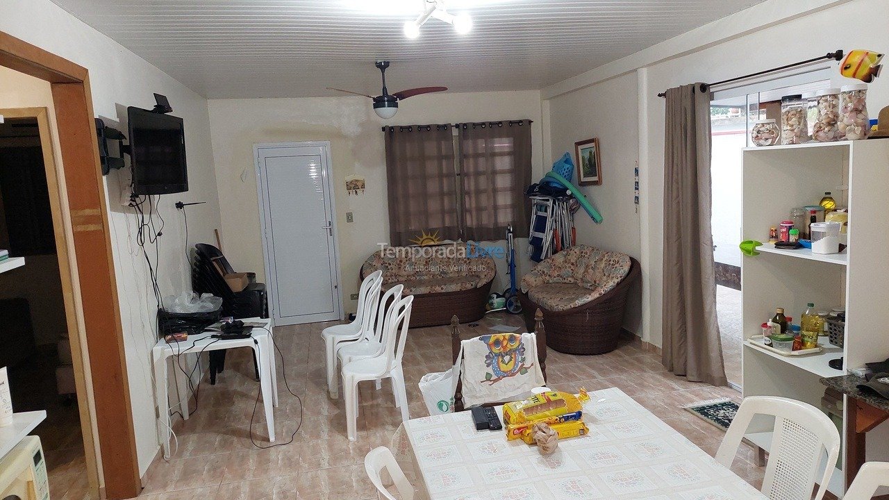 House for vacation rental in Pontal do Paraná (Balneário Grajaú)