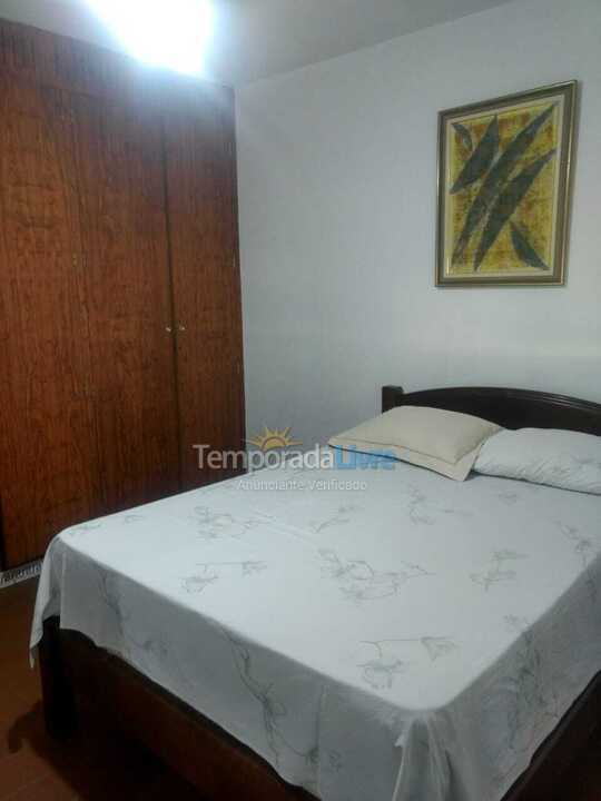 Apartamento para aluguel de temporada em Guarujá (Enseada)