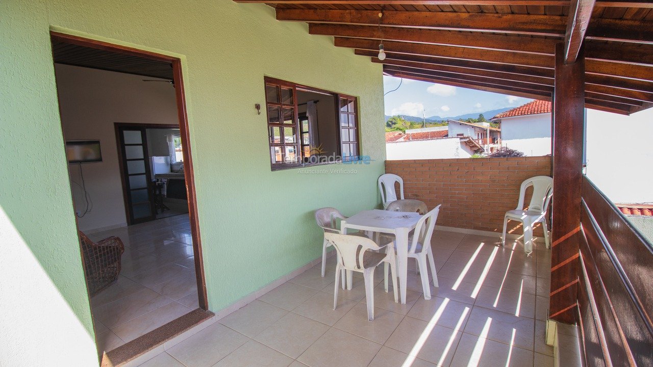 Casa para aluguel de temporada em Ubatuba (Praia Grande)