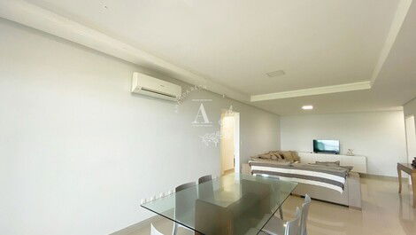 Sea view apartment for 08 people on Mariscal beach