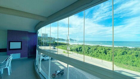 Sea view apartment for 08 people on Mariscal beach