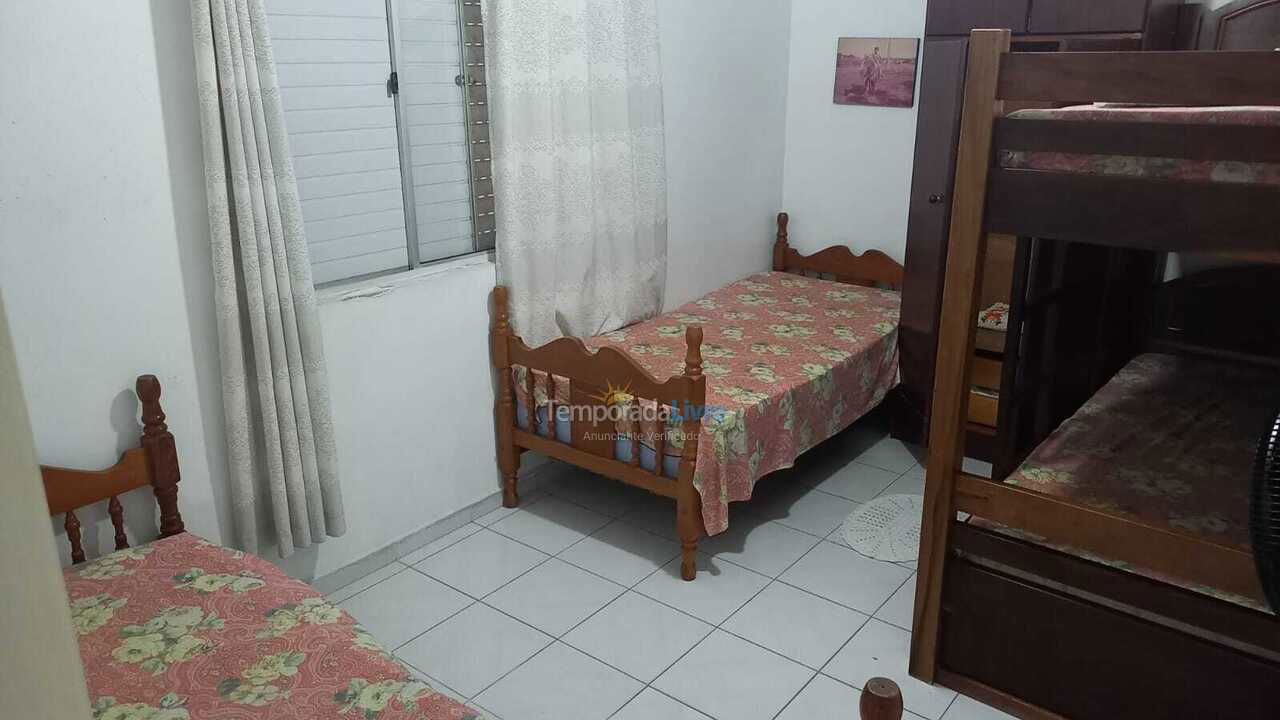 Apartamento para aluguel de temporada em Guarujá (Enseada)