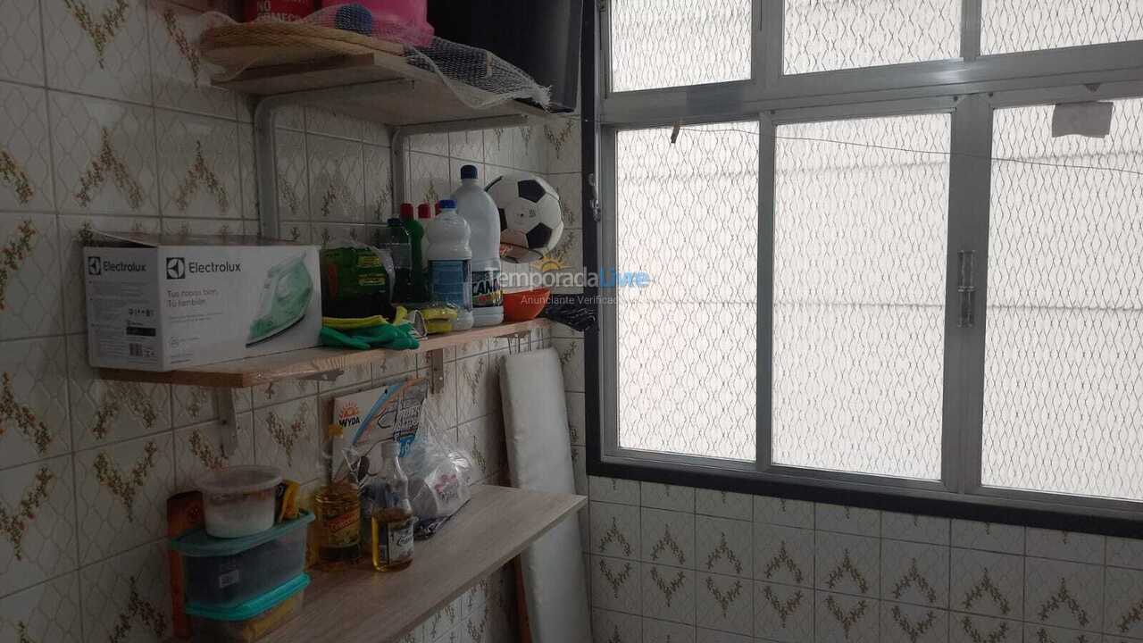 Apartamento para aluguel de temporada em Santos (Boqueirão)