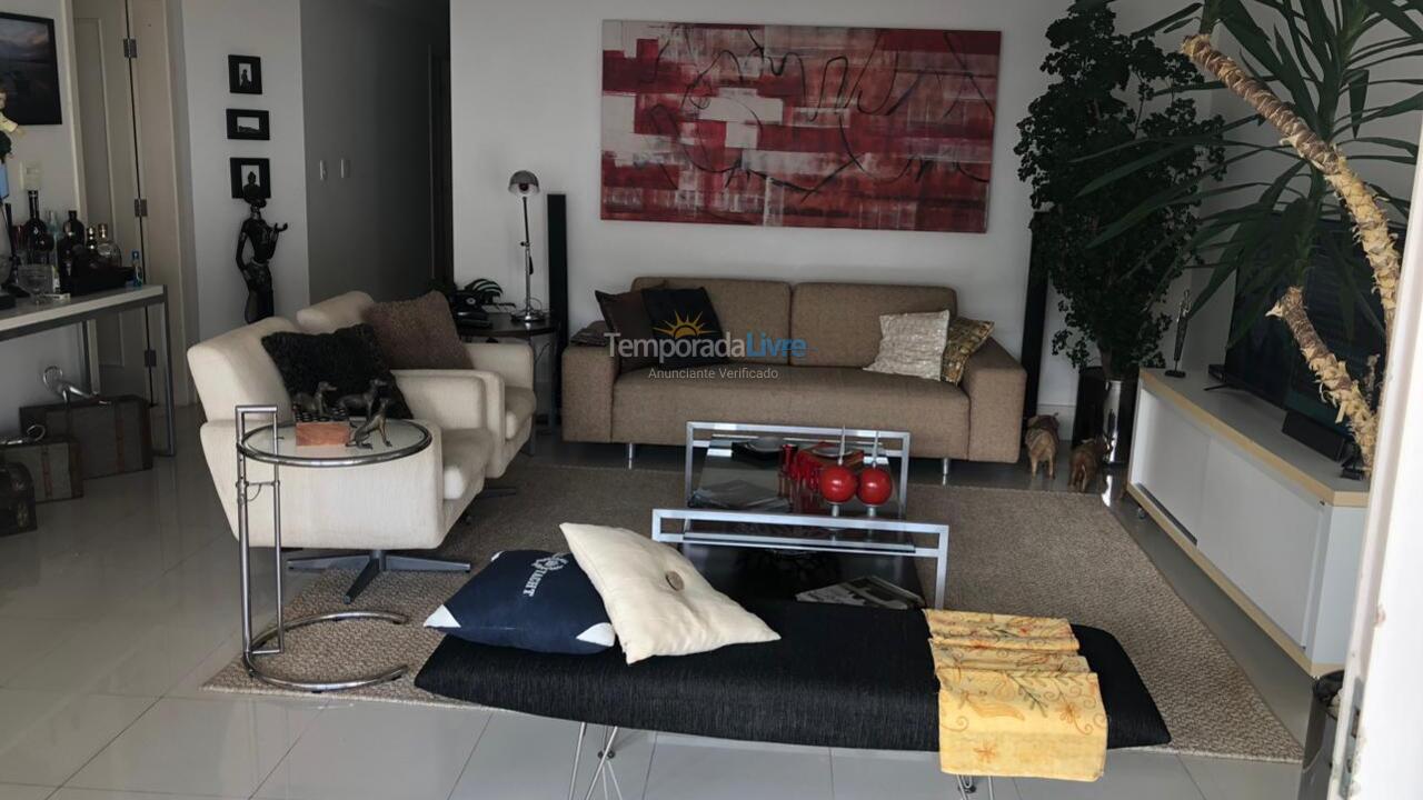 House for vacation rental in Guarujá (Enseada)