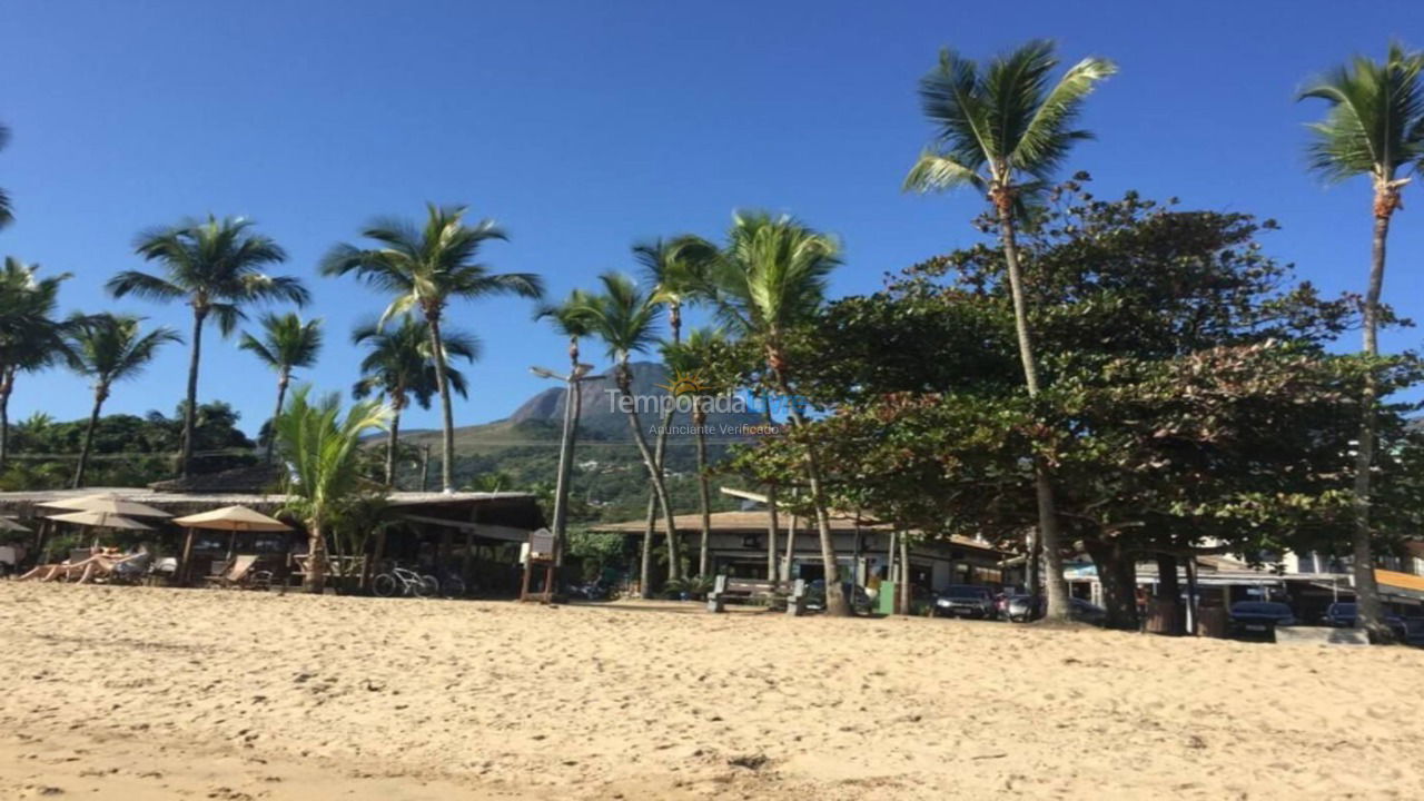 Apartamento para aluguel de temporada em Ilhabela (Barra Velha)