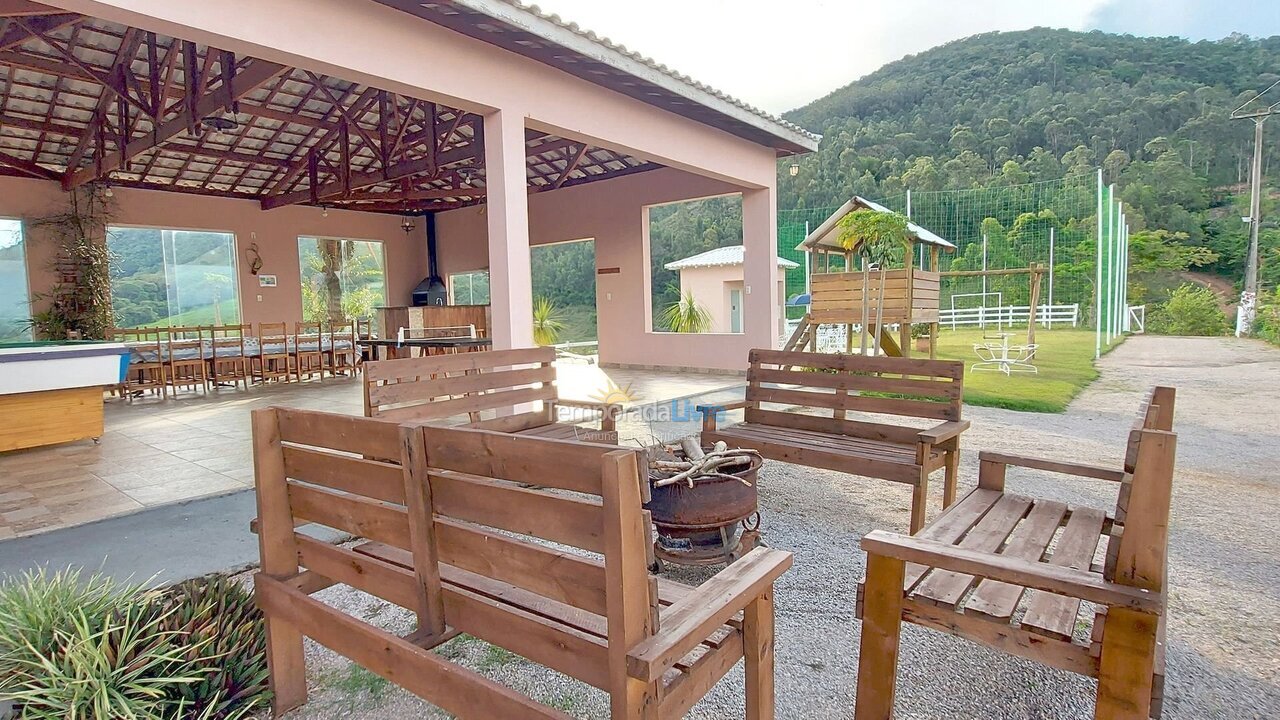 Casa para aluguel de temporada em Socorro (Oratório)