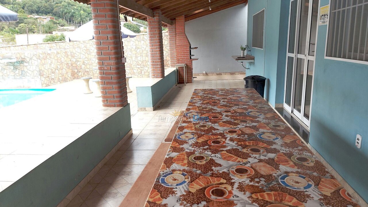 Casa para alquiler de vacaciones em Socorro (Oratório)