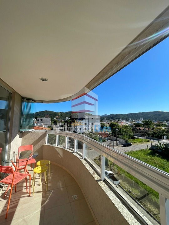 Apartment for vacation rental in Bombinhas (Praia de Bombas)