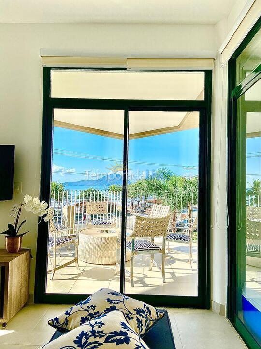 Apartamento para aluguel de temporada em Ubatuba (Praia Grande)