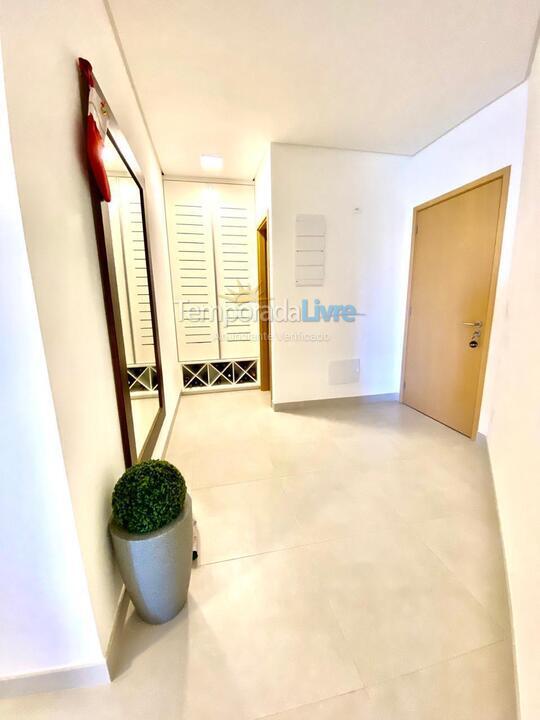 Apartamento para aluguel de temporada em Ubatuba (Praia Grande)