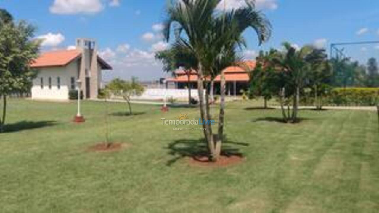 Chácara / sítio para aluguel de temporada em Boituva (Vitassay)