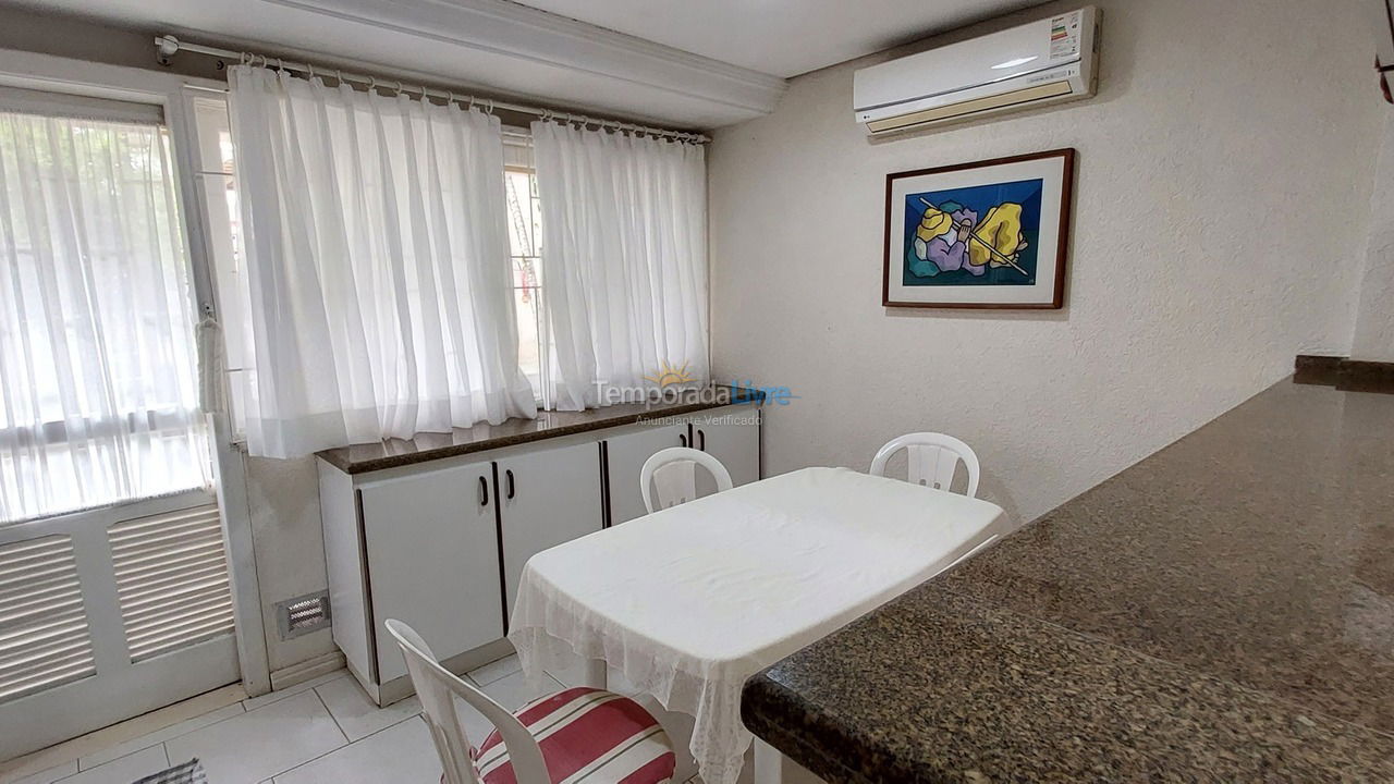 House for vacation rental in Florianópolis (Jurere Tradicional)