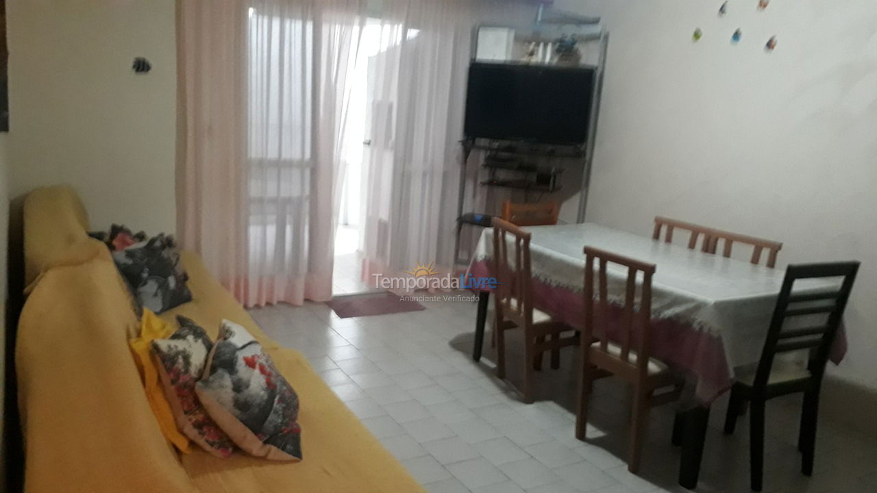 Apartamento para aluguel de temporada em Itapema (Meia Praia)