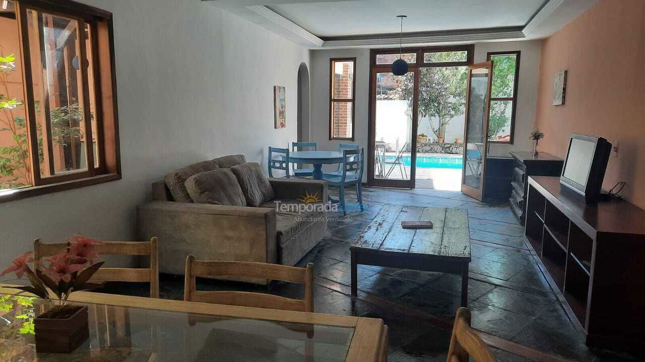 Casa para alquiler de vacaciones em Niterói (Piratininga)