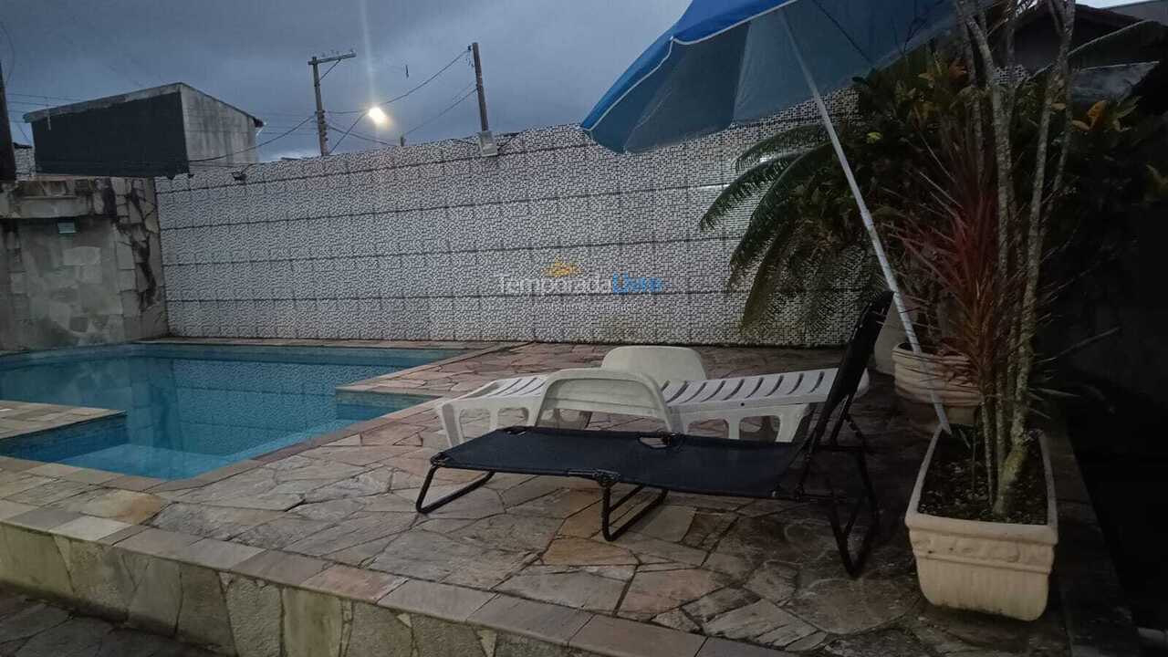 Casa para alquiler de vacaciones em Bertioga (Centro)