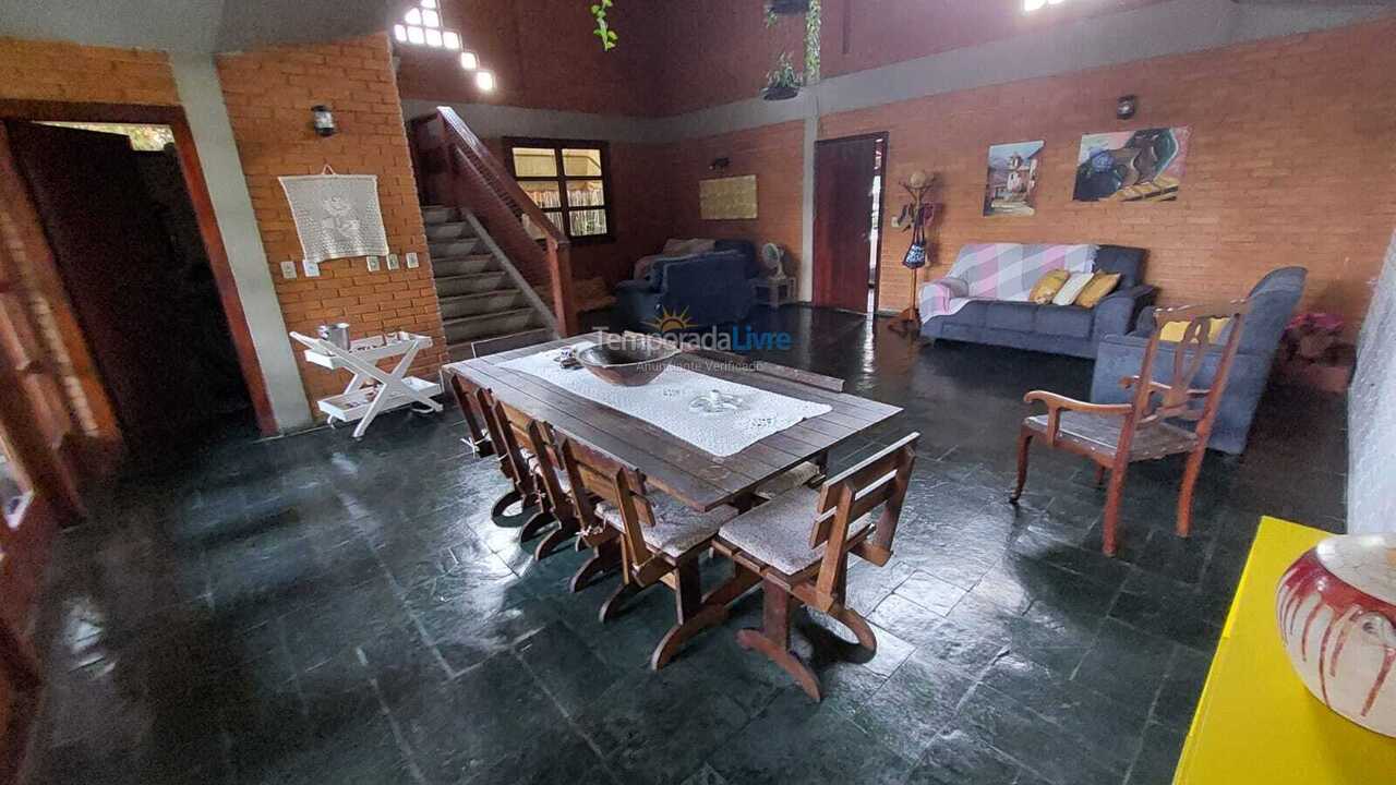 Casa para alquiler de vacaciones em Guarujá (Enseada)
