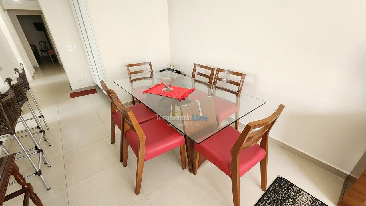 Apartment for vacation rental in Guarujá (Enseada)