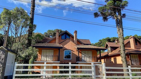 LOCAR-IN CANELA- APARTAMENTO TERRAZA