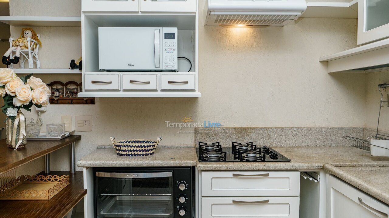 Apartamento para aluguel de temporada em Canela (Laje de Pedra)