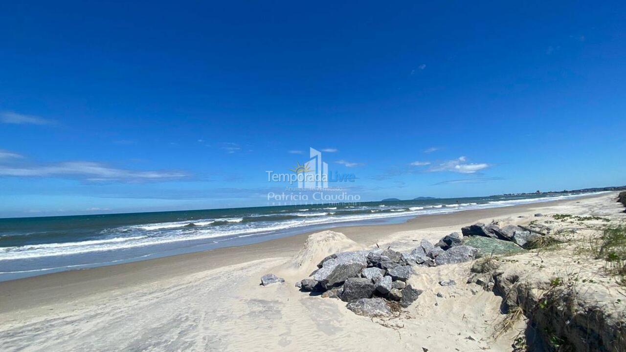 Apartamento para alquiler de vacaciones em Itapoá (Volta Ao Mundo I)