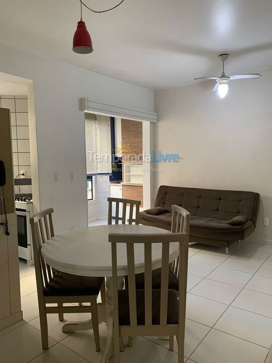 Apartamento para aluguel de temporada em Florianopolis (Canasvieiras)