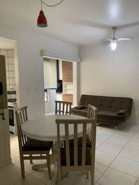 Excellent apt, 1 bedroom, 30 mts from the beach and 300 mts from Centrinho
