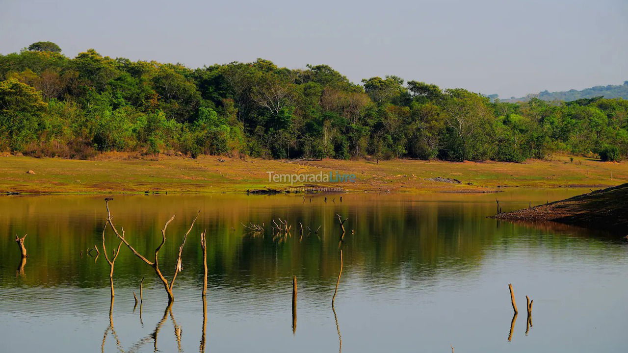 Chácara / sítio para aluguel de temporada em Alexânia (Lago Corumbá Iv)