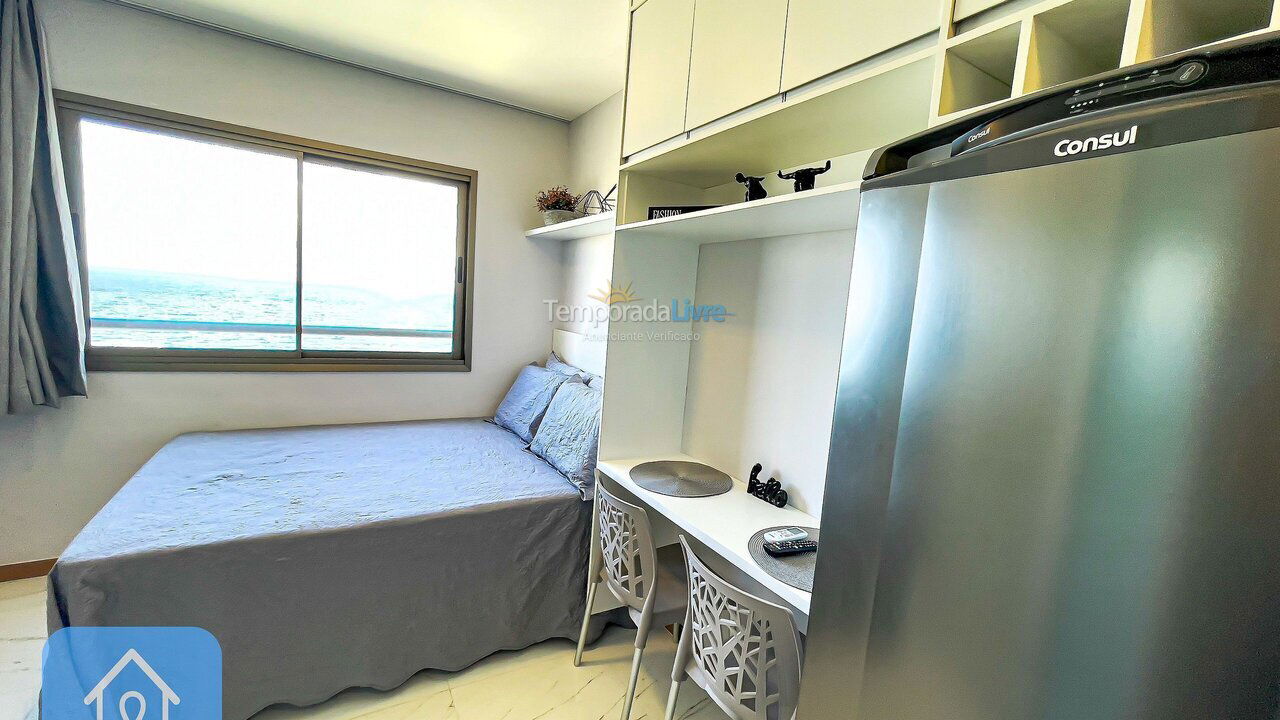 Apartamento para aluguel de temporada em Salvador (Costa Azul)