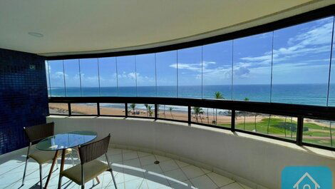 Apartamento con hermosa vista al mar en Bahia Suites