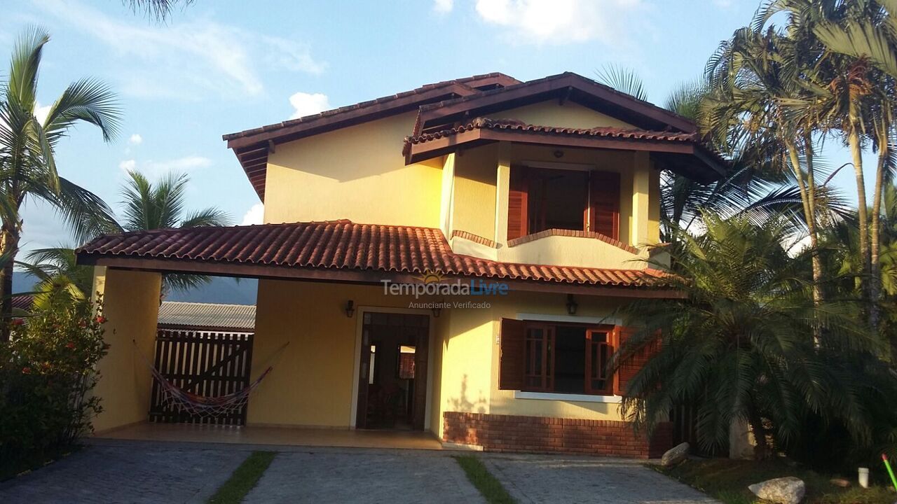 Casa para alquiler de vacaciones em Bertioga (Boraceia)