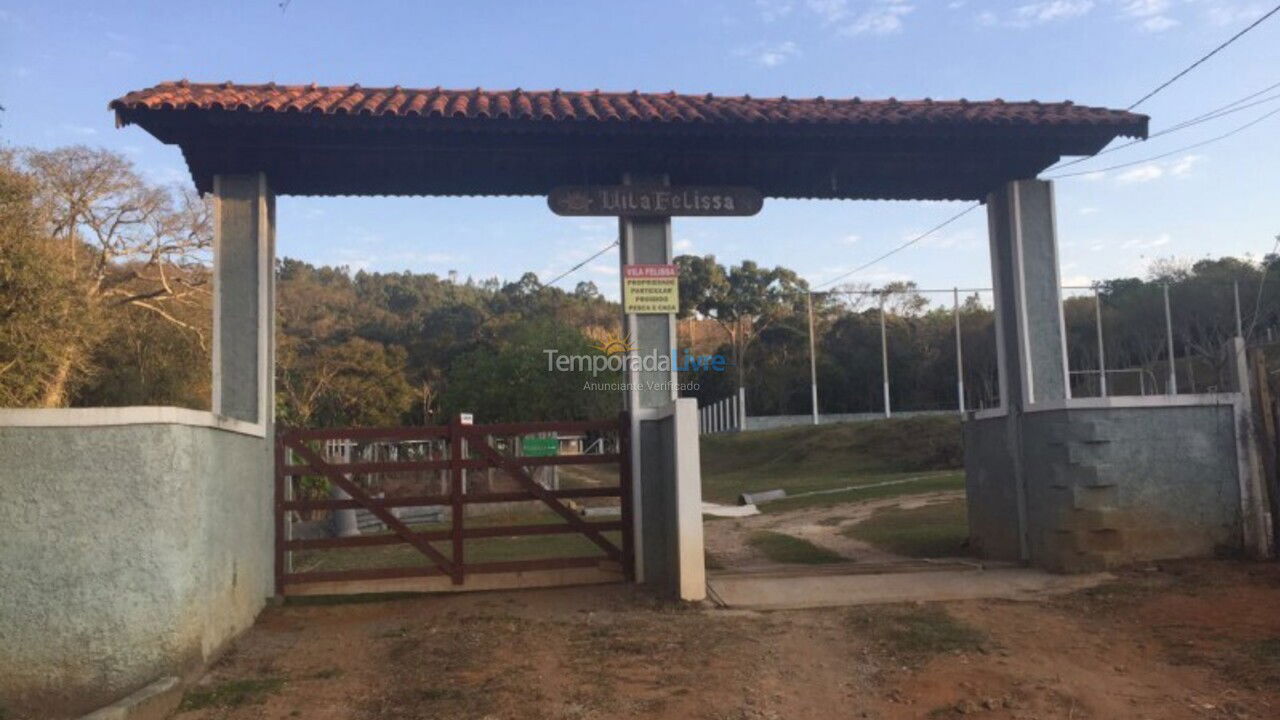 House for vacation rental in Bragança Paulista (Arara dos Pereiras)