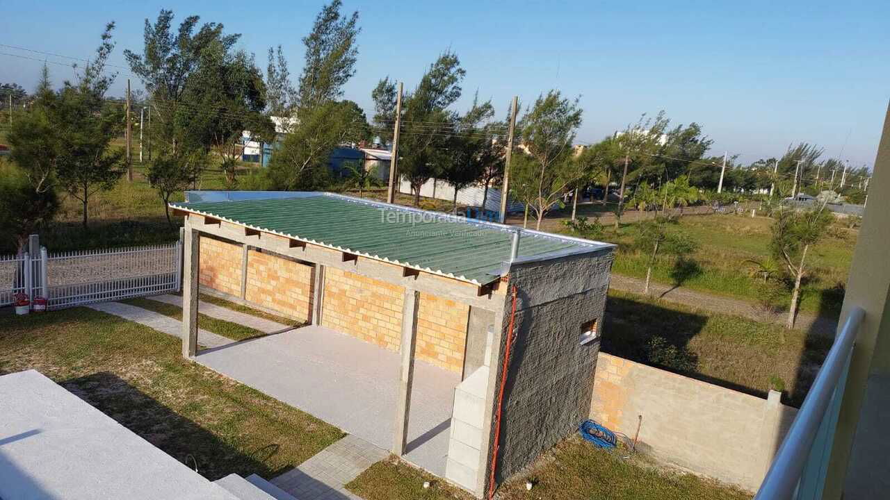 Casa para alquiler de vacaciones em Balneário Gaivota (Praia Lagoa Cortada)